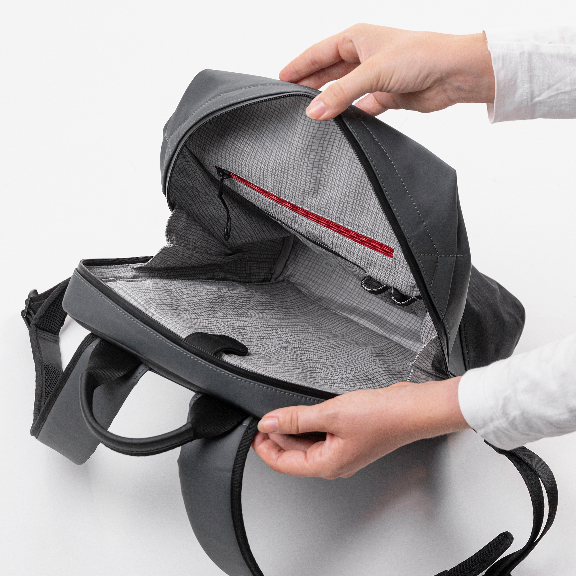 aunts & uncles Japan Nishi Hamamatsu Rucksack mit 13" Notebookfach dark shadow