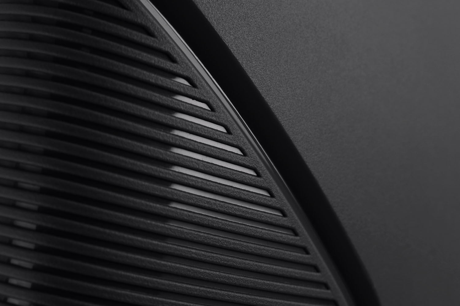 IMPACKT IP1 Koffer M, 4-Rollen Iron grey IMPACKT IP1 Koffer M, 4-Rollen Iron grey