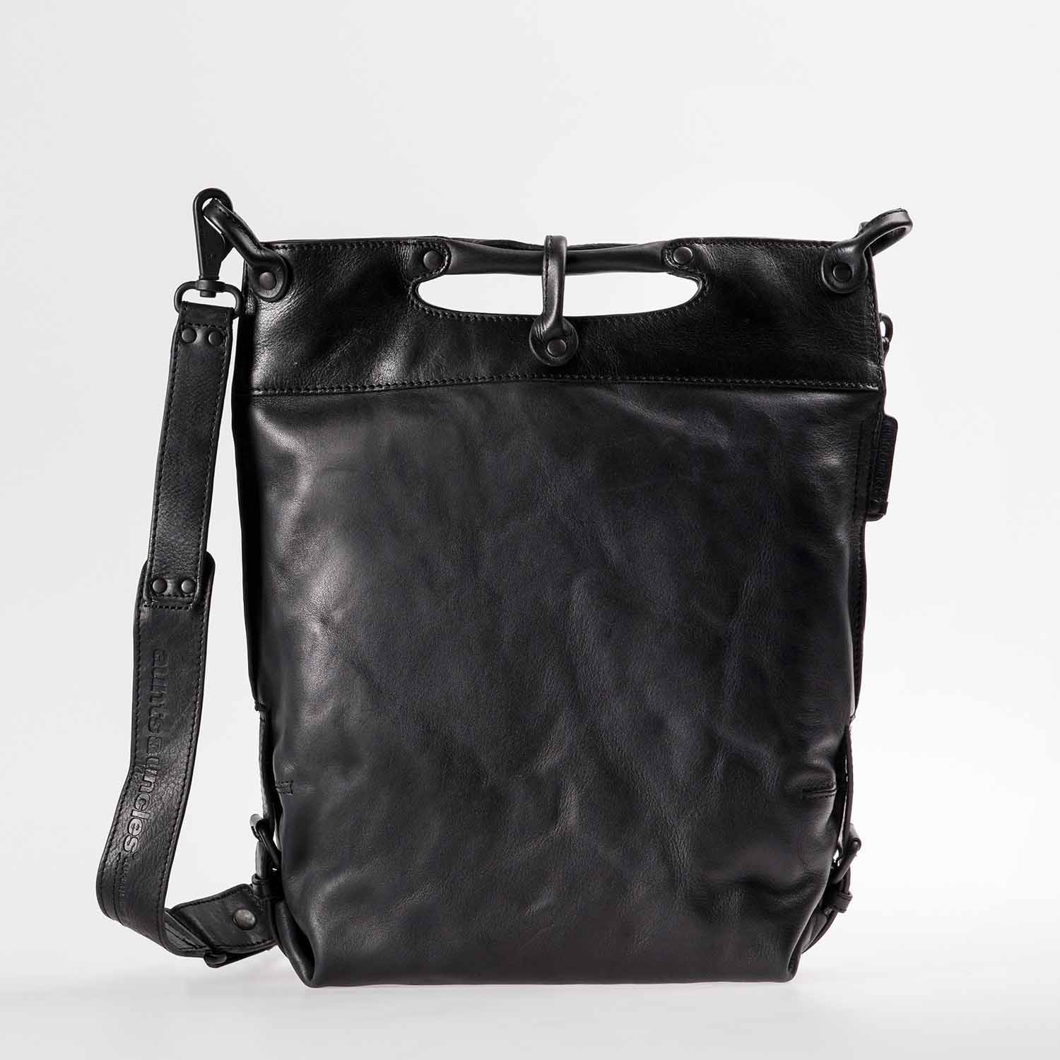 aunts & uncles Grandma's Luxury Club Mrs. Pancake Umhängetasche blacksmoke