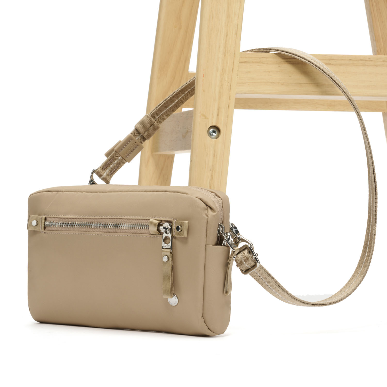 pacsafe W Anti-Theft 3-In-1 Sling Taupe