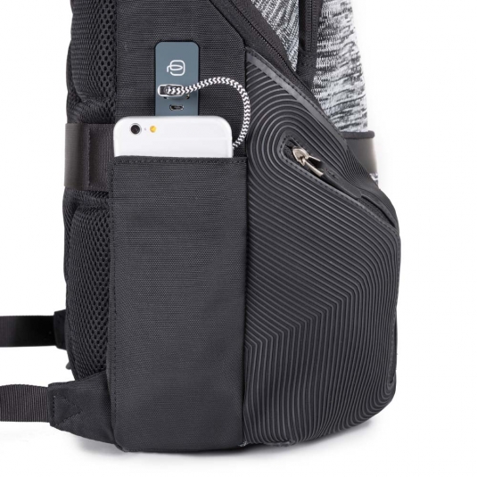 Piquadro Coleos Active Laptop-Rucksack 14" mit Tabletfach und USB-Anschluss Grau Piquadro Coleos Active Laptop-Rucksack 14" mit Tabletfach und USB-Anschluss Grau