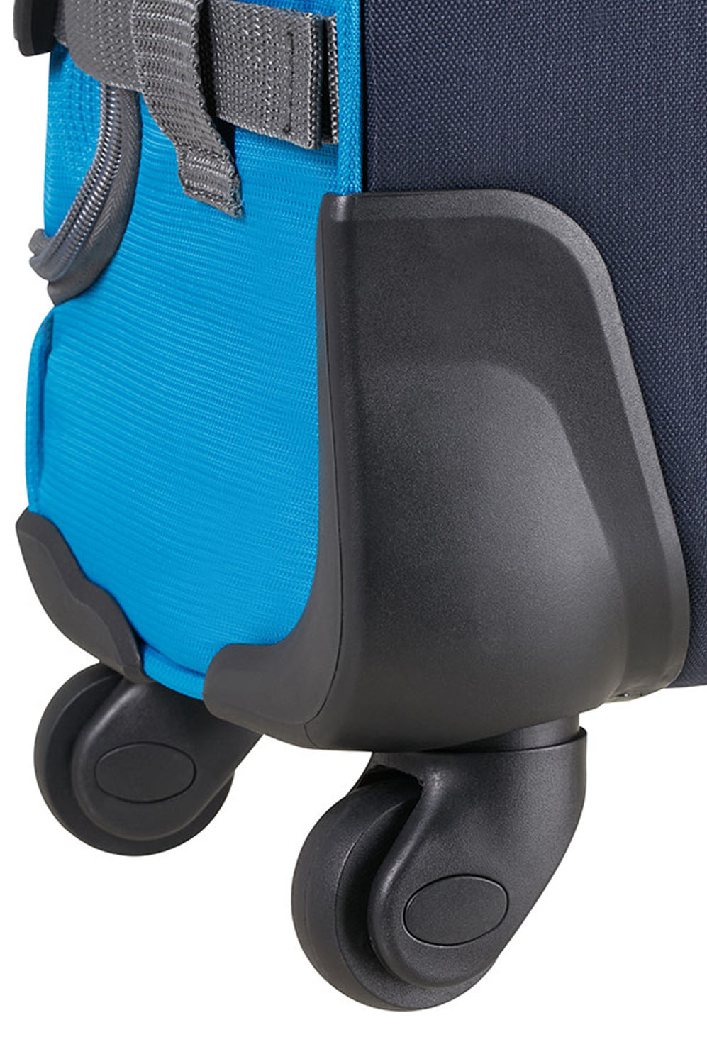 American Tourister Road Quest Trolley mit 4 Rollen 55cm Bluestar Print American Tourister Road Quest Trolley mit 4 Rollen 55cm Bluestar Print