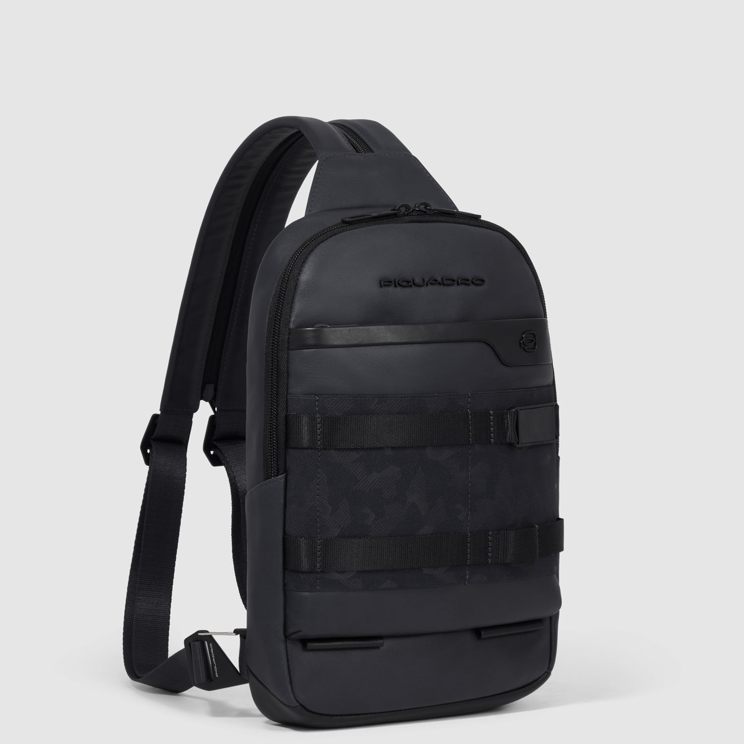 Piquadro FXP Modulare Leder-Umhängetasche für iPad® Schwarz