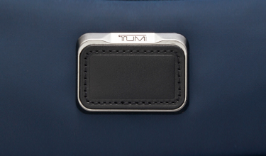 Tumi Alpha Bravo Classified Hüfttasche + GRATIS HOTELGUTSCHEIN Navy Tumi Alpha Bravo Classified Hüfttasche + GRATIS HOTELGUTSCHEIN Navy