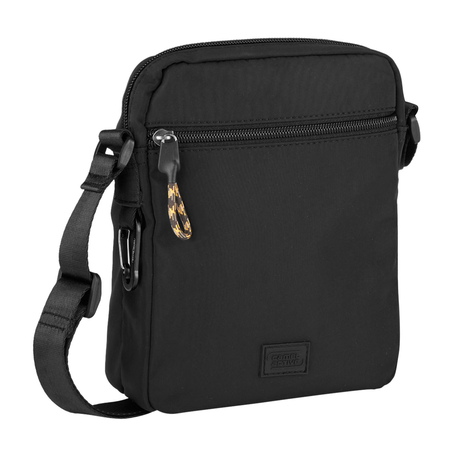 Camel Active Terra Cross Bag XS aus recyceltem Nylon 4227 Schwarz Camel Active Terra Cross Bag XS aus recyceltem Nylon 4227 Schwarz