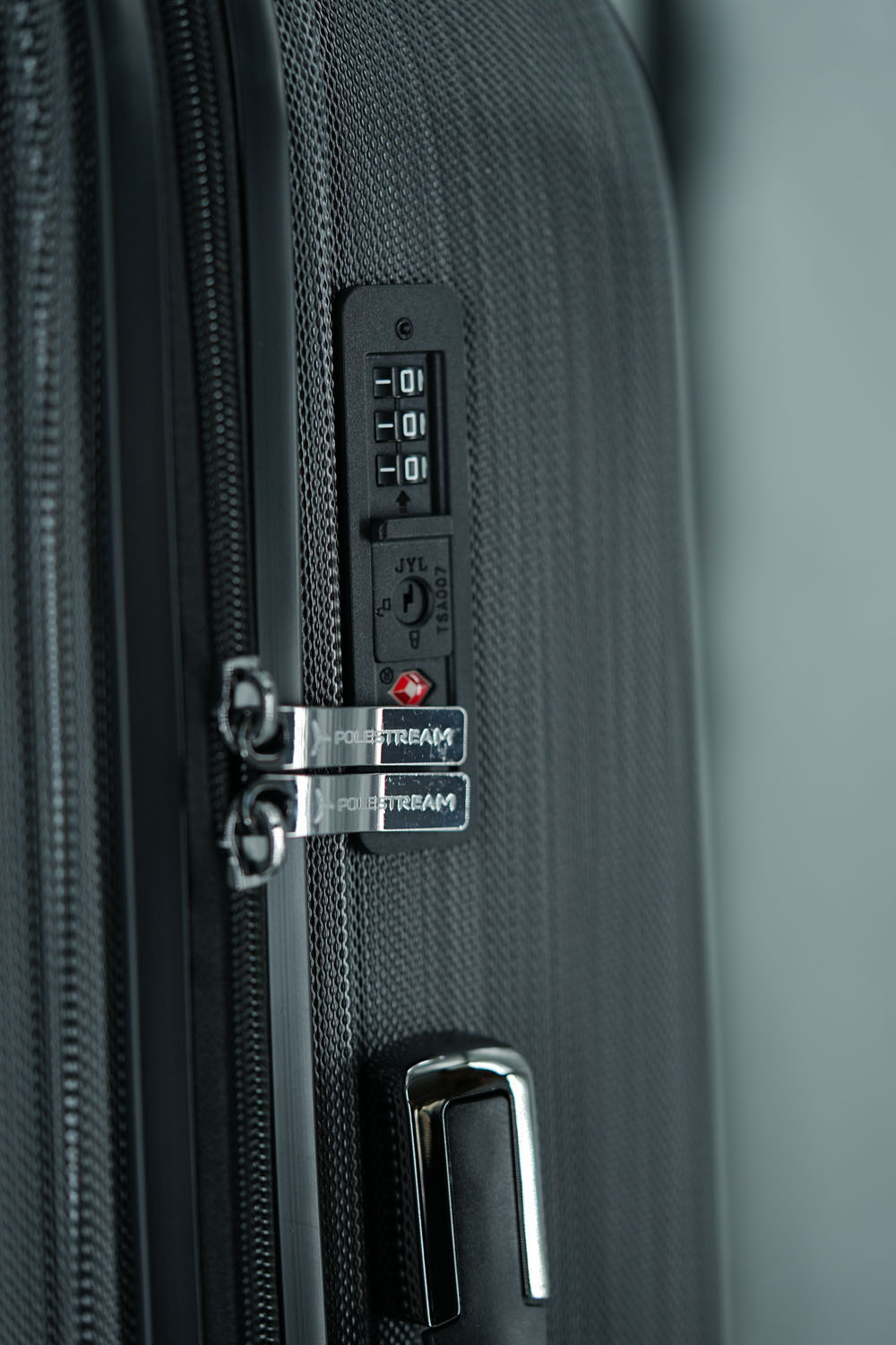 Polestream Moonrock Cabin Trolley S, 4-Rollen, erweiterbar Black brushed Polestream Moonrock Cabin Trolley S, 4-Rollen, erweiterbar Black brushed