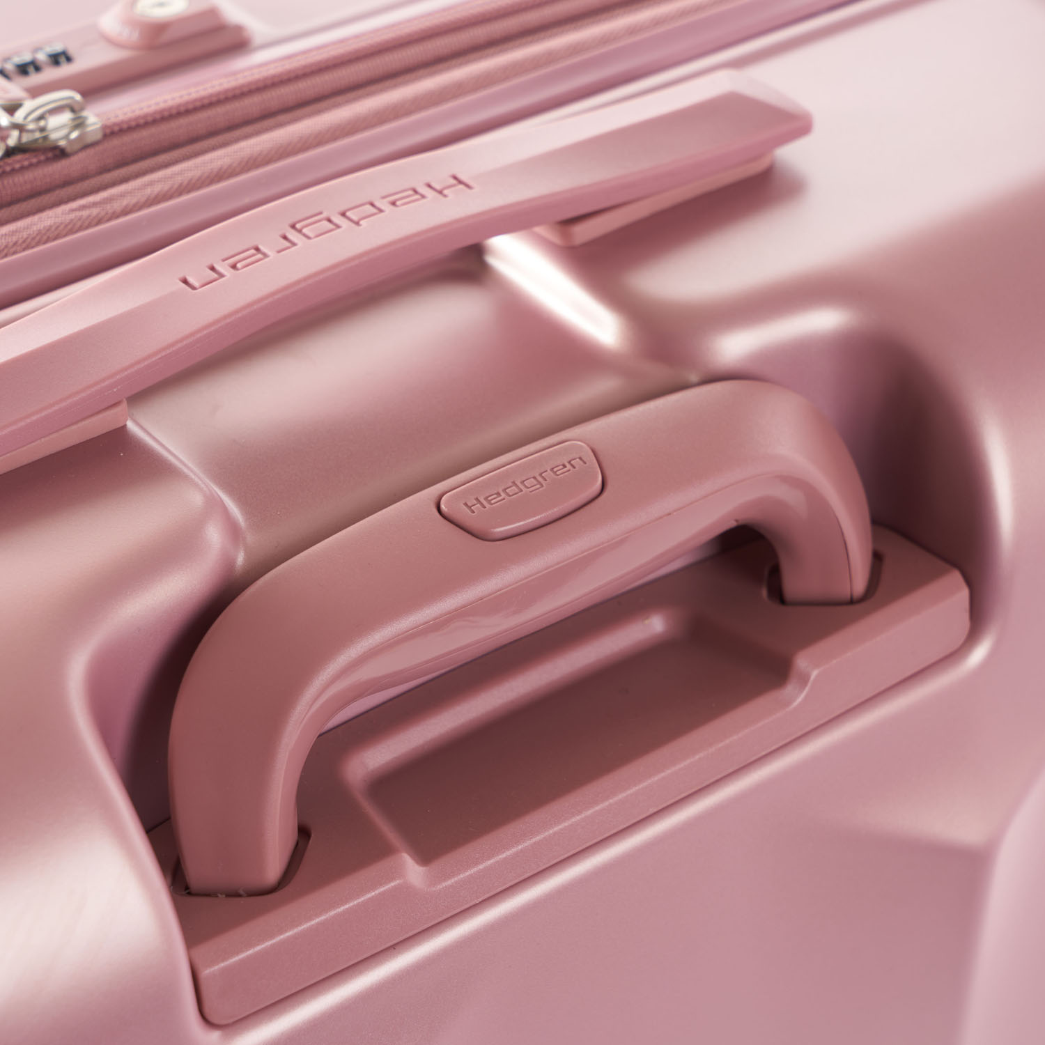 Hedgren Edge Carve L Expandable 4-Rollen-Trolley 76cm Blush Hedgren Edge Carve L Expandable 4-Rollen-Trolley 76cm Blush