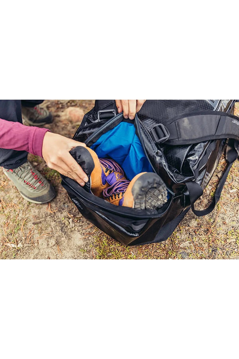 Gregory ALPACA 40 Liter Reisetasche Obsidian Black