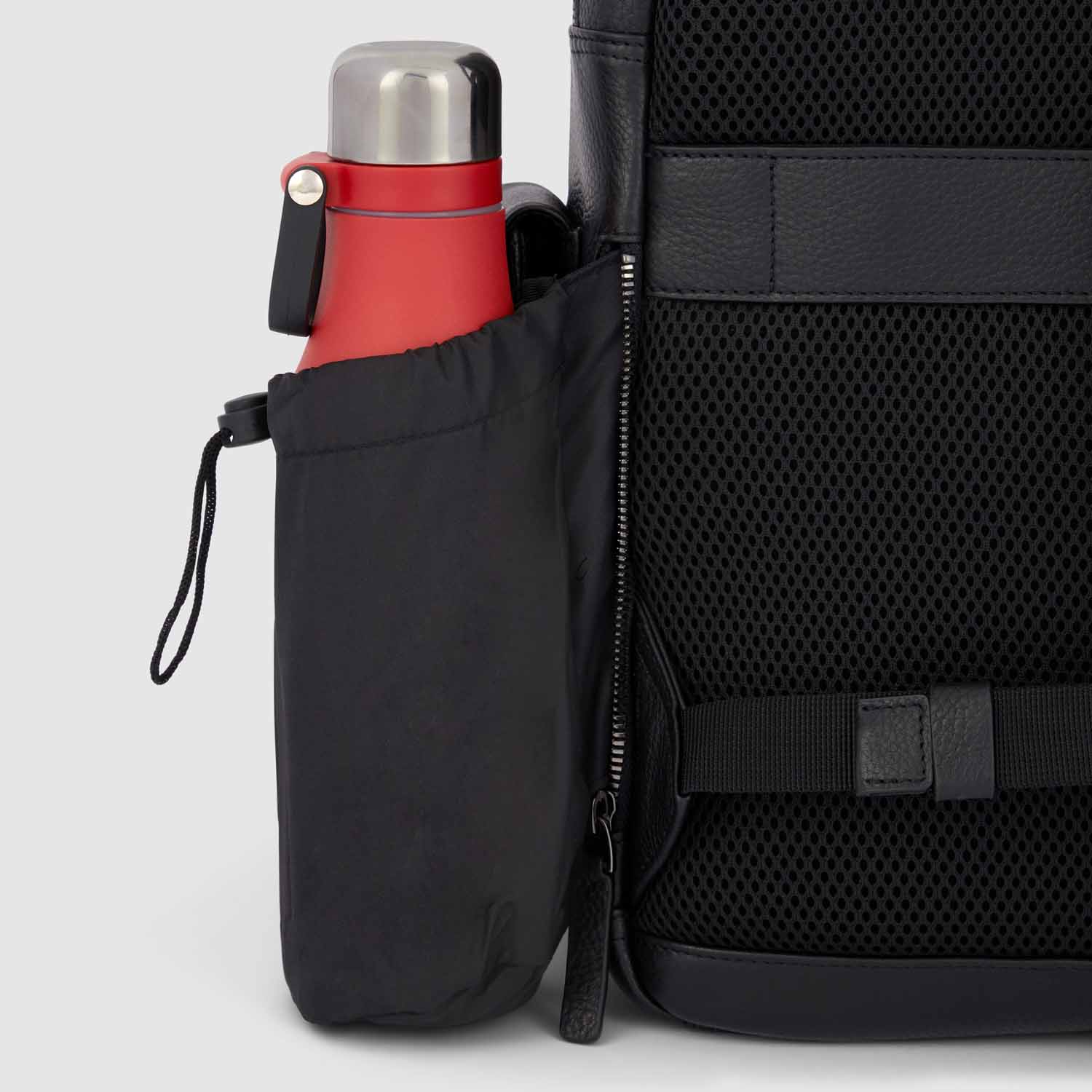 Piquadro Modus Special Laptop-Rucksack 15,6" mit iPad®-Fach, groß Schwarz Piquadro Modus Special Laptop-Rucksack 15,6" mit iPad®-Fach, groß Schwarz