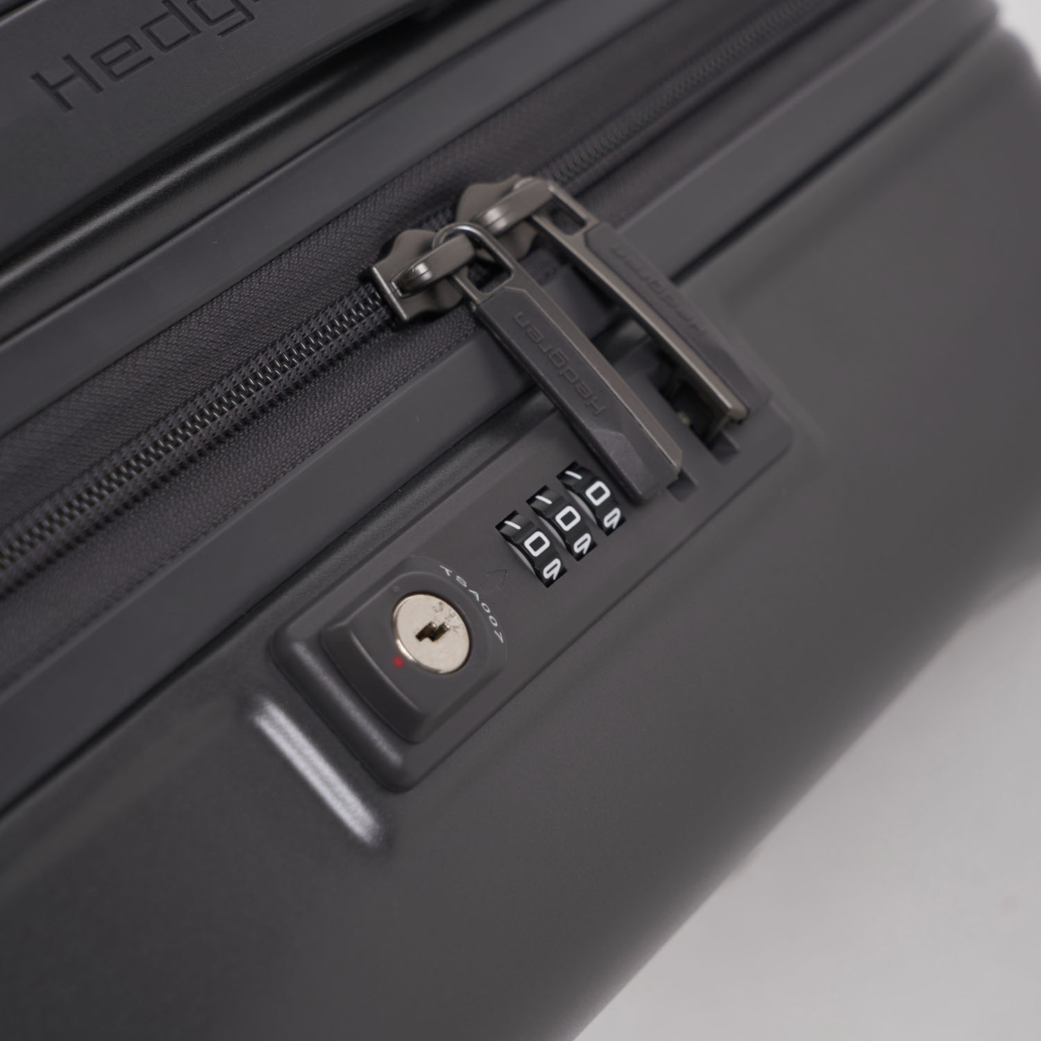 Hedgren Edge Carve XS Cabin Trolley, 4 Rollen, 55cm Charcoal