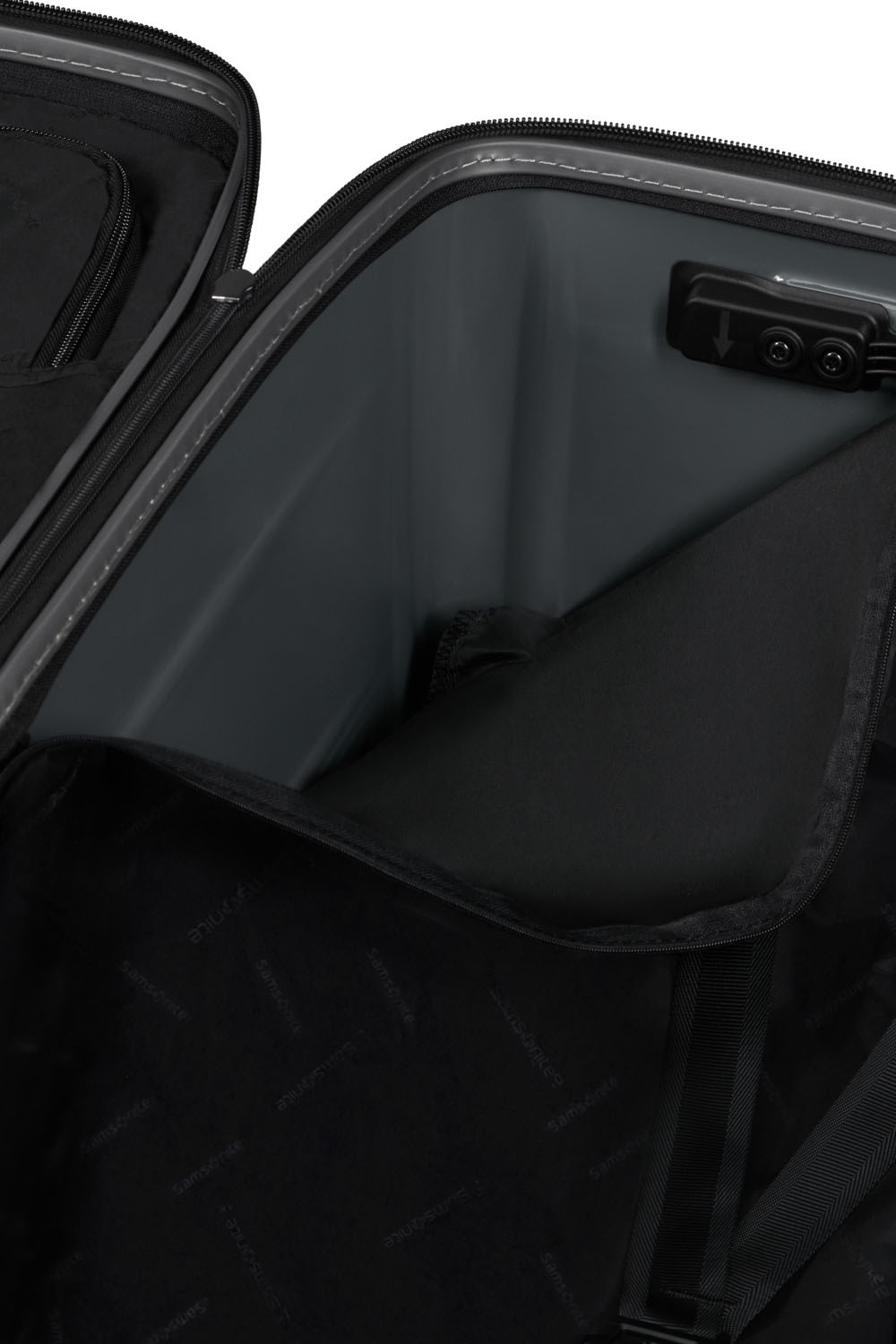 Samsonite Nuon Trunk 80cm Matt Silver