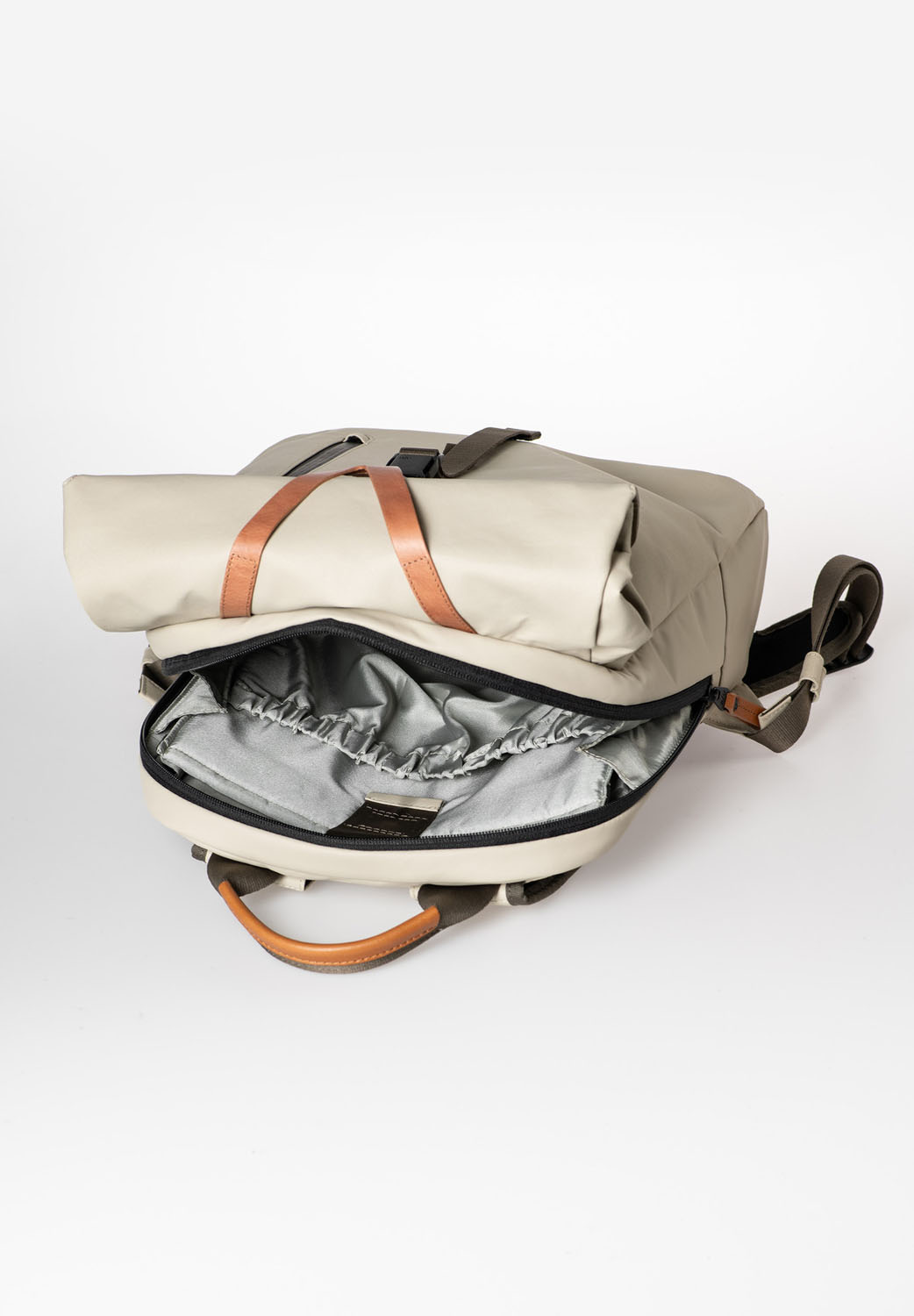 aunts & uncles Japan RE Yabe Rolltop-Rucksack mit 13" Notebookfach Dust aunts & uncles Japan RE Yabe Rolltop-Rucksack mit 13" Notebookfach Dust