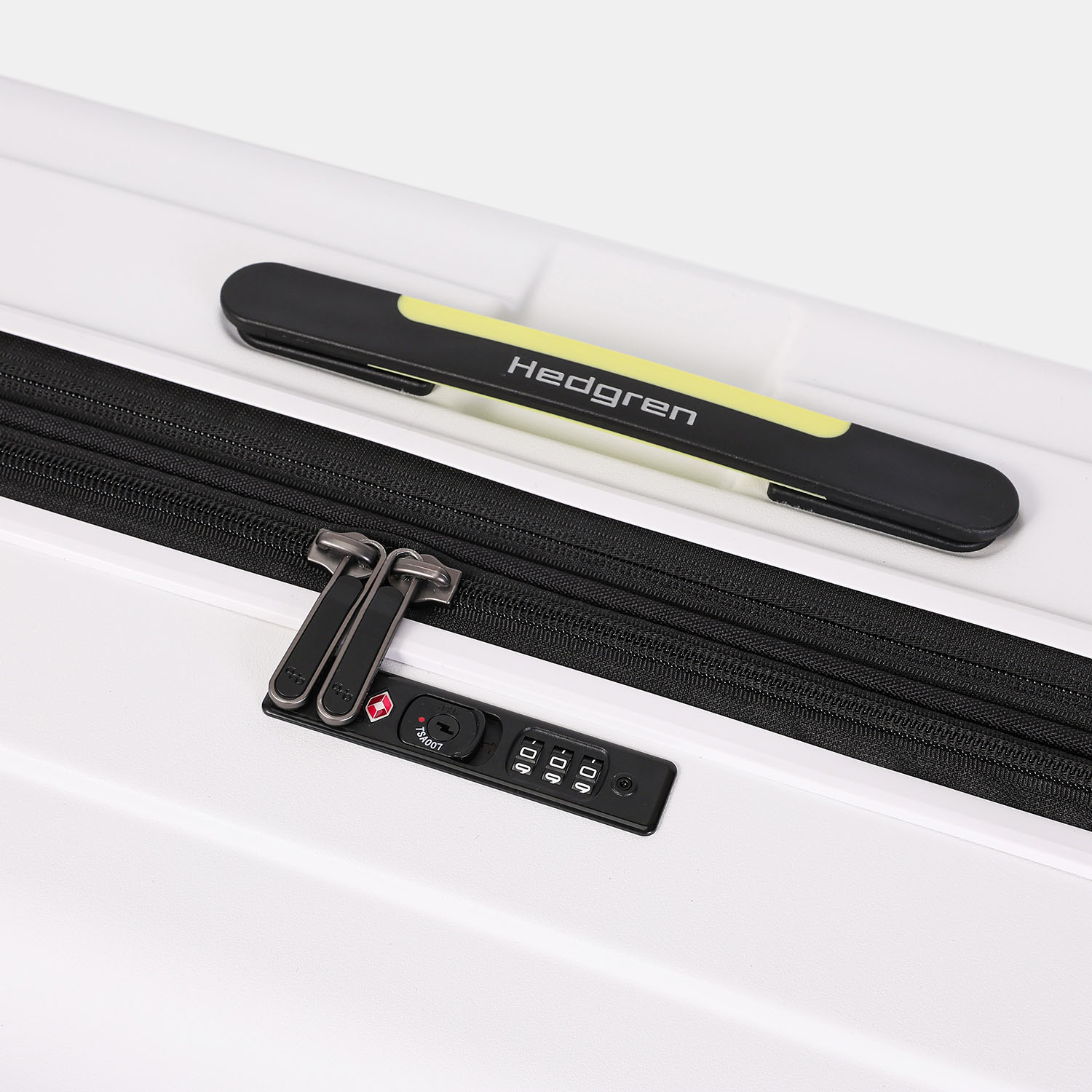 Hedgren Comby GRIP L EXP 74cm Spinner Vaporous Grey Hedgren Comby GRIP L EXP 74cm Spinner Vaporous Grey