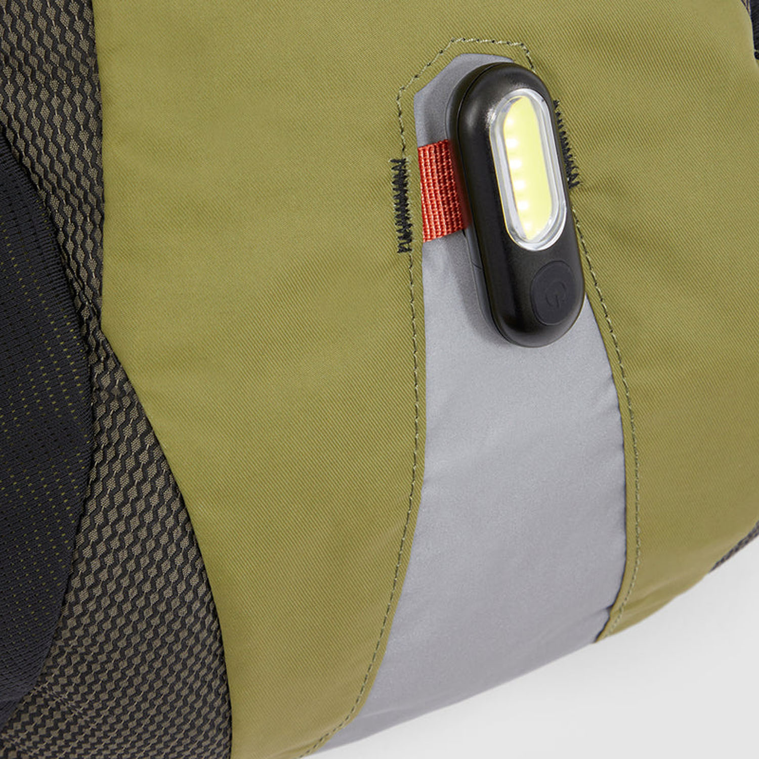Piquadro Foldable Faltbarer Laptop-Rucksack aus rezykliertem Stoff Militärgrün Piquadro Foldable Faltbarer Laptop-Rucksack aus rezykliertem Stoff Militärgrün