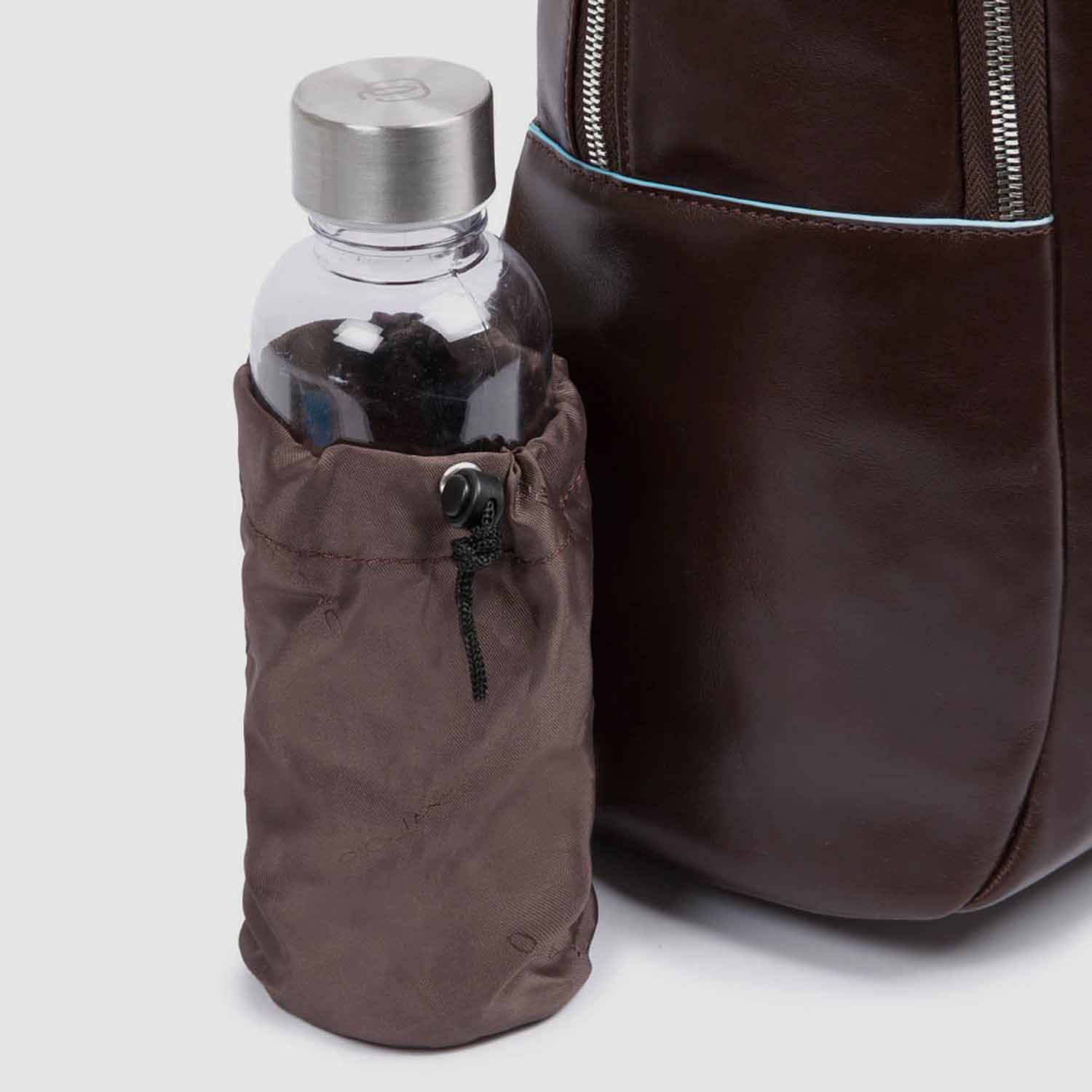 Piquadro Blue Square Großer Laptoprucksack mit 15,6" Notebookfach giallo9