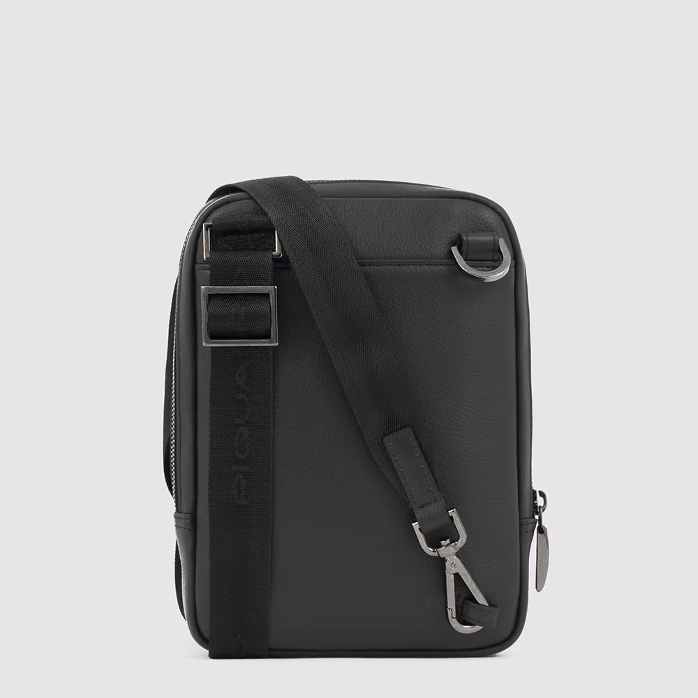 Piquadro Modus Special Pocket Crossbody Bag mit iPad®mini-Fach Schwarz Piquadro Modus Special Pocket Crossbody Bag mit iPad®mini-Fach Schwarz
