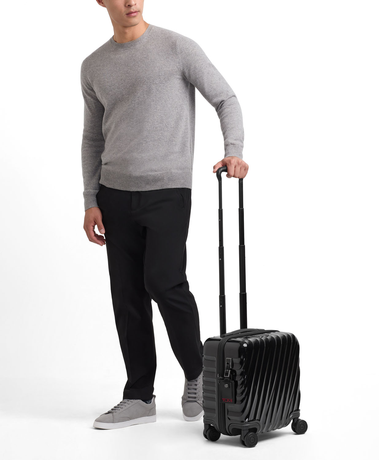 Tumi 19 Degree Small Compact Aktentasche auf Rollen 40,5cm + GRATIS HOTELGUTSCHEIN Black