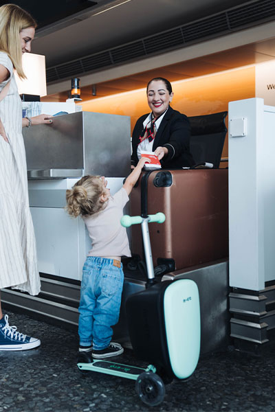 Micro Mobility Micro Luggage Junior Scooter mint Micro Mobility Micro Luggage Junior Scooter mint