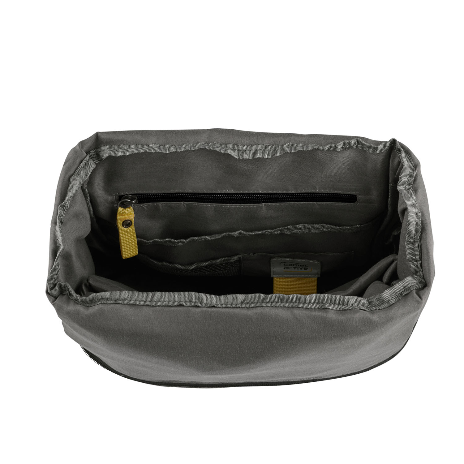 Camel Active Explore Rolltop Rucksack aus recyceltem Nylon Khaki Camel Active Explore Rolltop Rucksack aus recyceltem Nylon Khaki