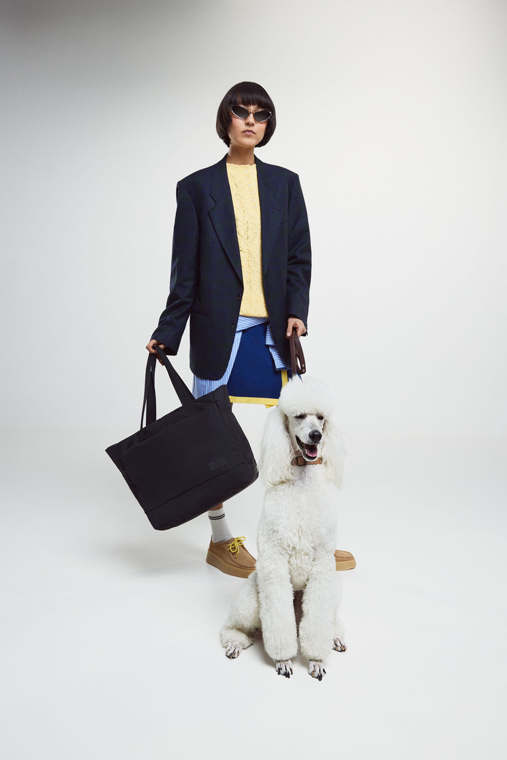 Eastpak CNNCT F SATCH Shoulderbag Black