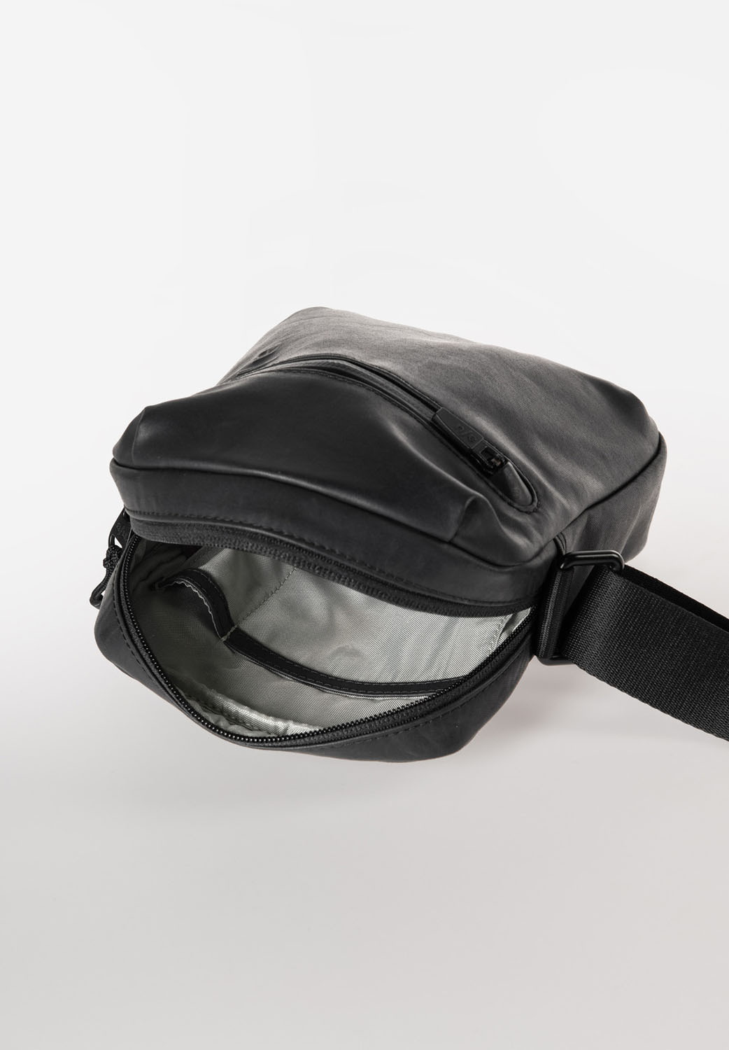 aunts & uncles Japan RE Onga Black