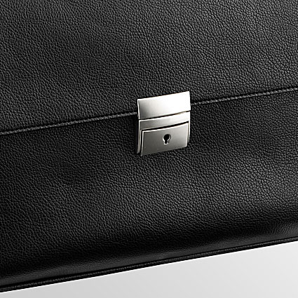 d&n Basic Line Aktentasche mit Laptopfach 15" - 5377 schwarz d&n Basic Line Aktentasche mit Laptopfach 15" - 5377 schwarz