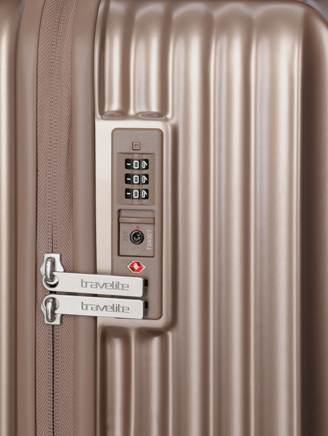 Travelite Paros Trolley M 4-Rollen erweiterbar Cappuccino Travelite Paros Trolley M 4-Rollen erweiterbar Cappuccino