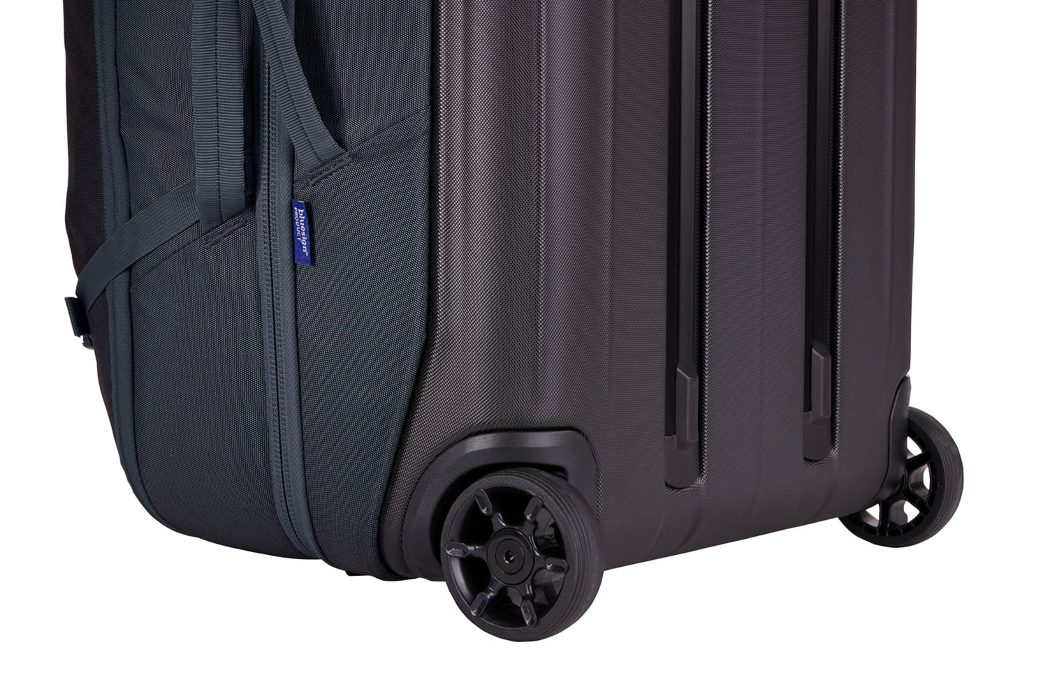 THULE Subterra 2 Aufgabegepäck-Reisetasche mit Rollen 70cm Dark Slate