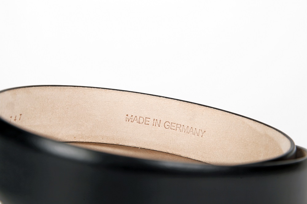 Flyerbelt Security Metallfreier Gürtel 120 cm -Mit dem roten Dorn Schwarz