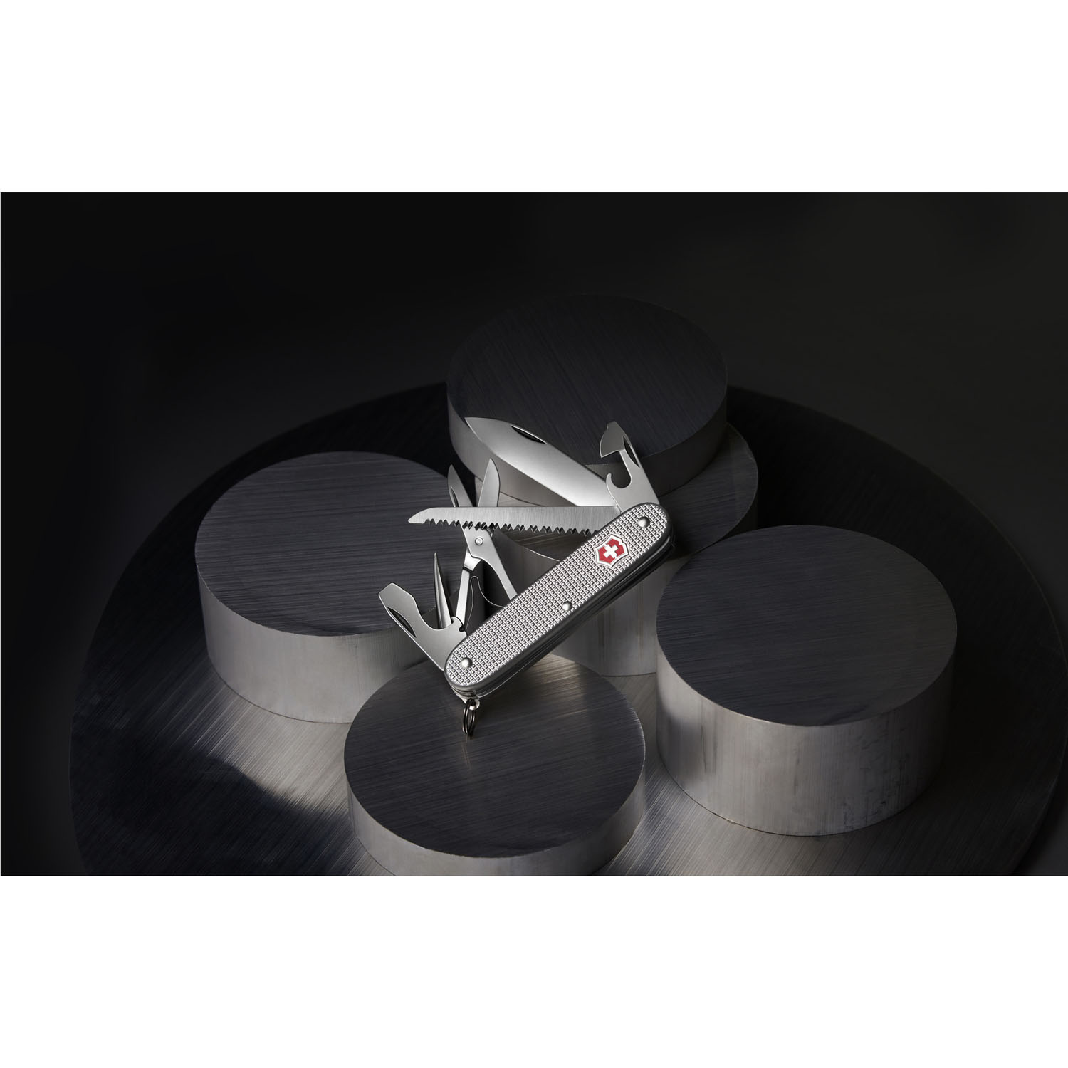 Victorinox Farmer X Alox, Mittleres Taschenmesser silber