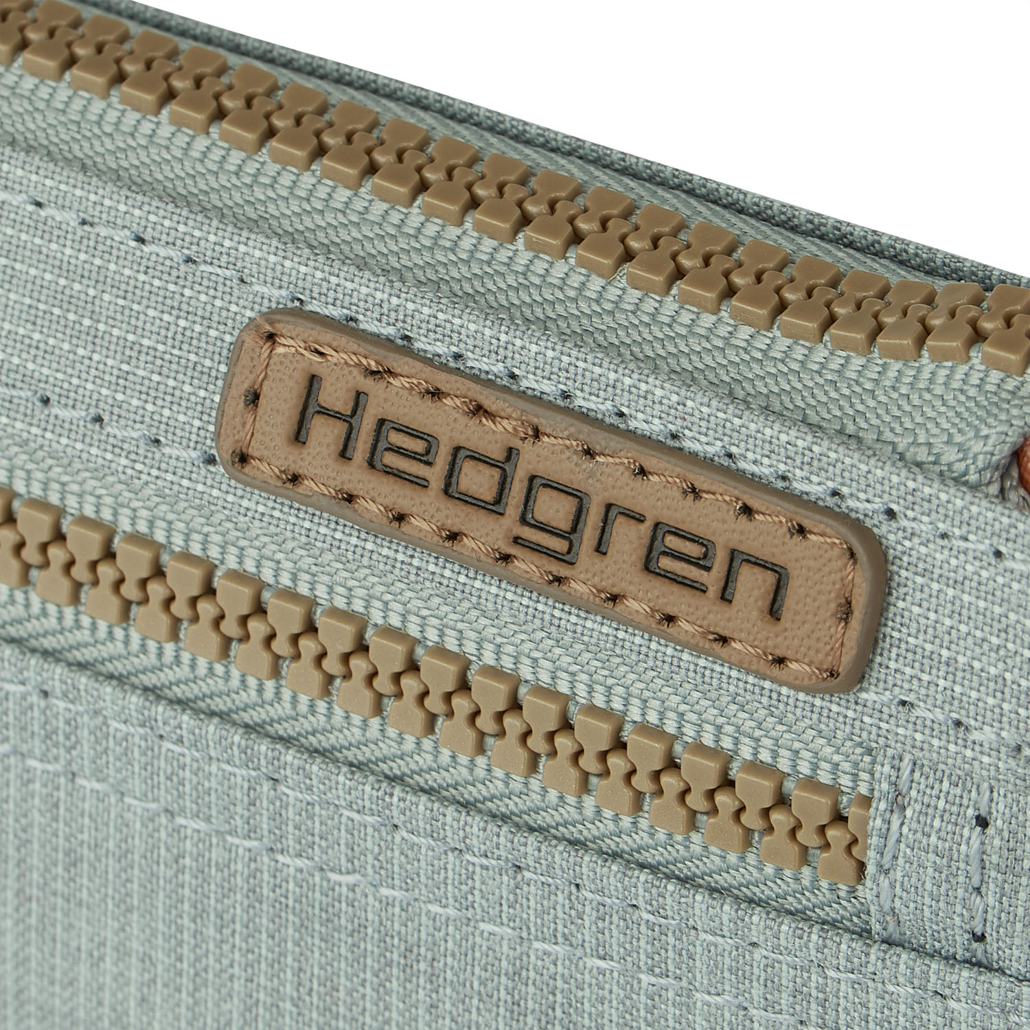 Hedgren Inner City EMMA Crossover 3 cmpt RFID Linden Essence Hedgren Inner City EMMA Crossover 3 cmpt RFID Linden Essence