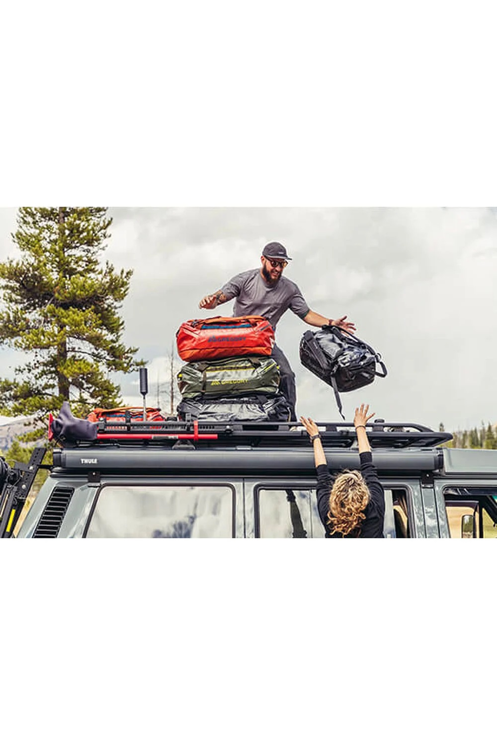 Gregory ALPACA 40 Liter Reisetasche Obsidian Black