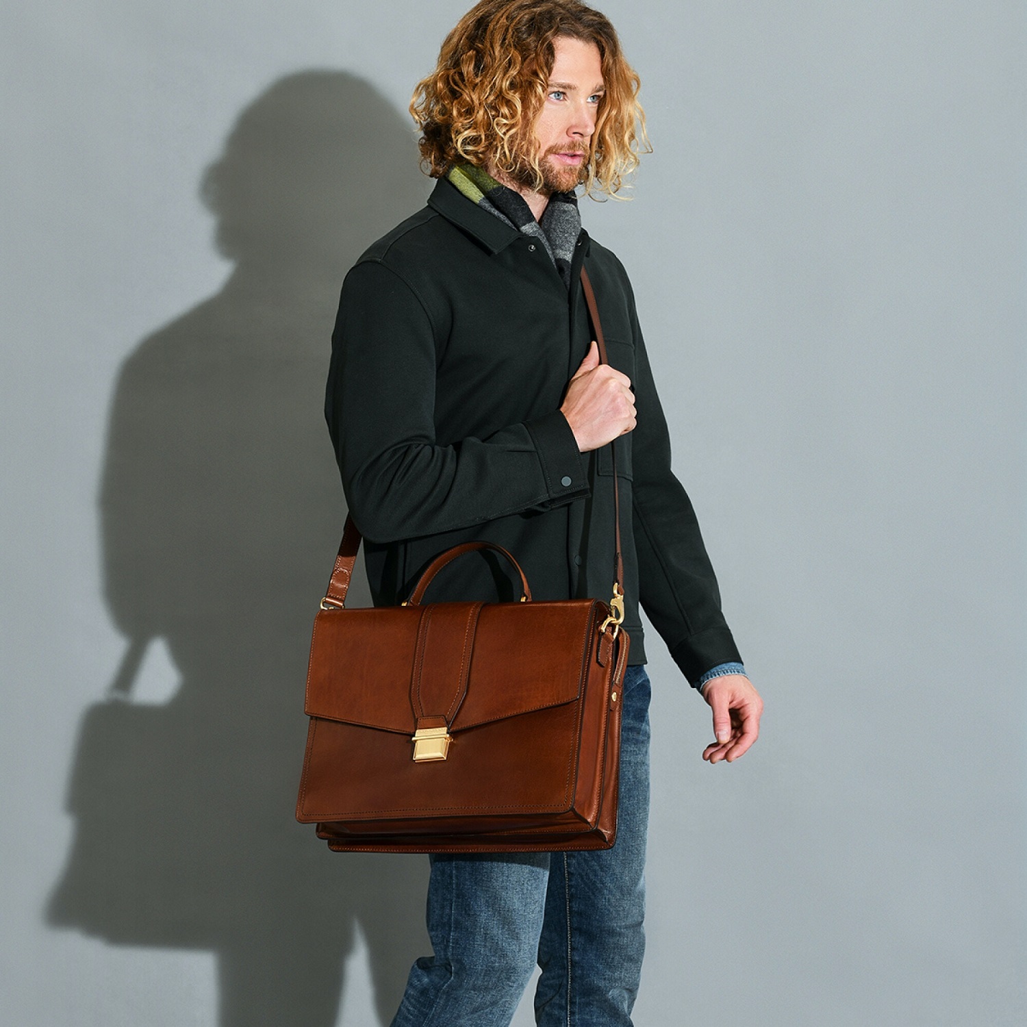 The Bridge Dante Leder-Aktenstasche 40cm Braun/Gold The Bridge Dante Leder-Aktenstasche 40cm Braun/Gold