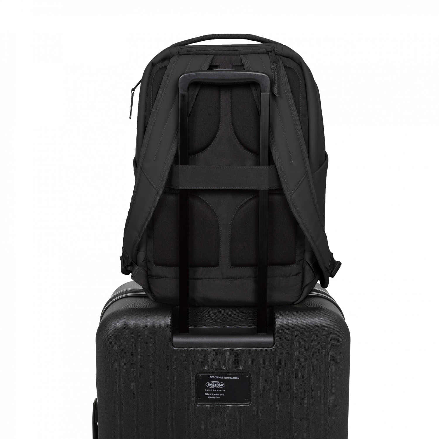 Eastpak Tecum F CNNCT F Matte Black Eastpak Tecum F CNNCT F Matte Black