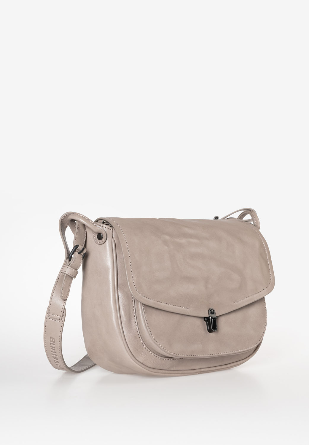 aunts & uncles Grandma's Luxury Club Mrs. Mole Cake Cashmere