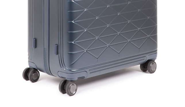 Piquadro PiQ Biz Hartschalentrolley Mittelgroß 4 Rollen schwarz Piquadro PiQ Biz Hartschalentrolley Mittelgroß 4 Rollen schwarz