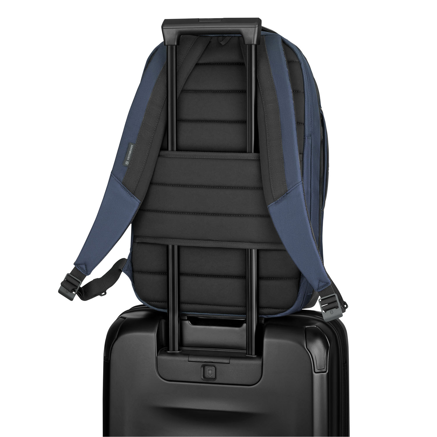 Victorinox Altmont Professional Deluxe Travel Laptop Backpack 15.4" Navy Blue Victorinox Altmont Professional Deluxe Travel Laptop Backpack 15.4" Navy Blue