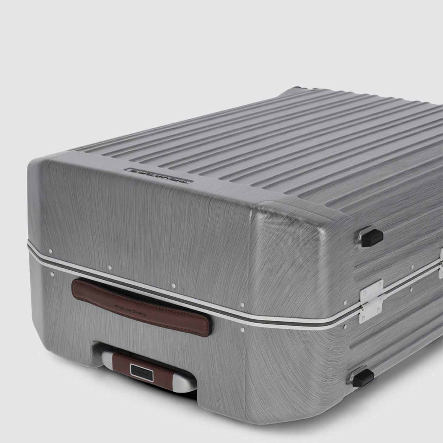 Piquadro PQLM Großer Hartschalentrolley Schwarz/Leder Piquadro PQLM Großer Hartschalentrolley Schwarz/Leder