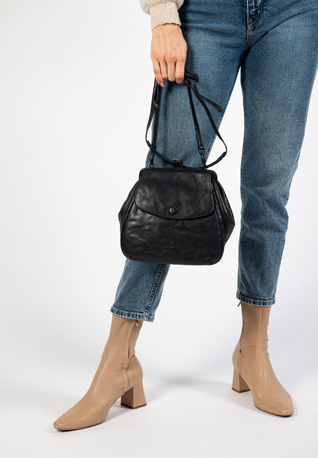 aunts & uncles Grandma's Luxury Club Mrs. Cake Pop night sky aunts & uncles Grandma's Luxury Club Mrs. Cake Pop night sky