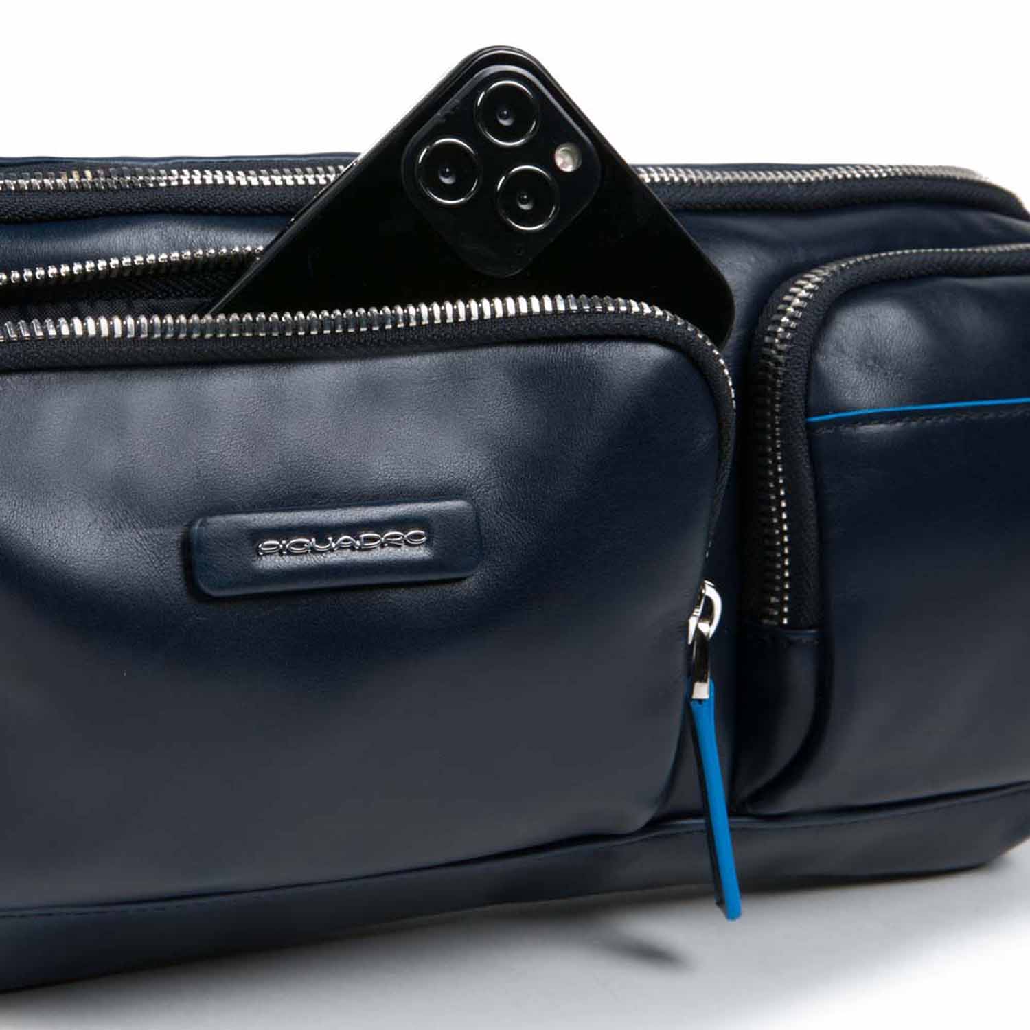Piquadro Blue Square Revamp Gürteltasche mit RFID-Blocker Nachtblau