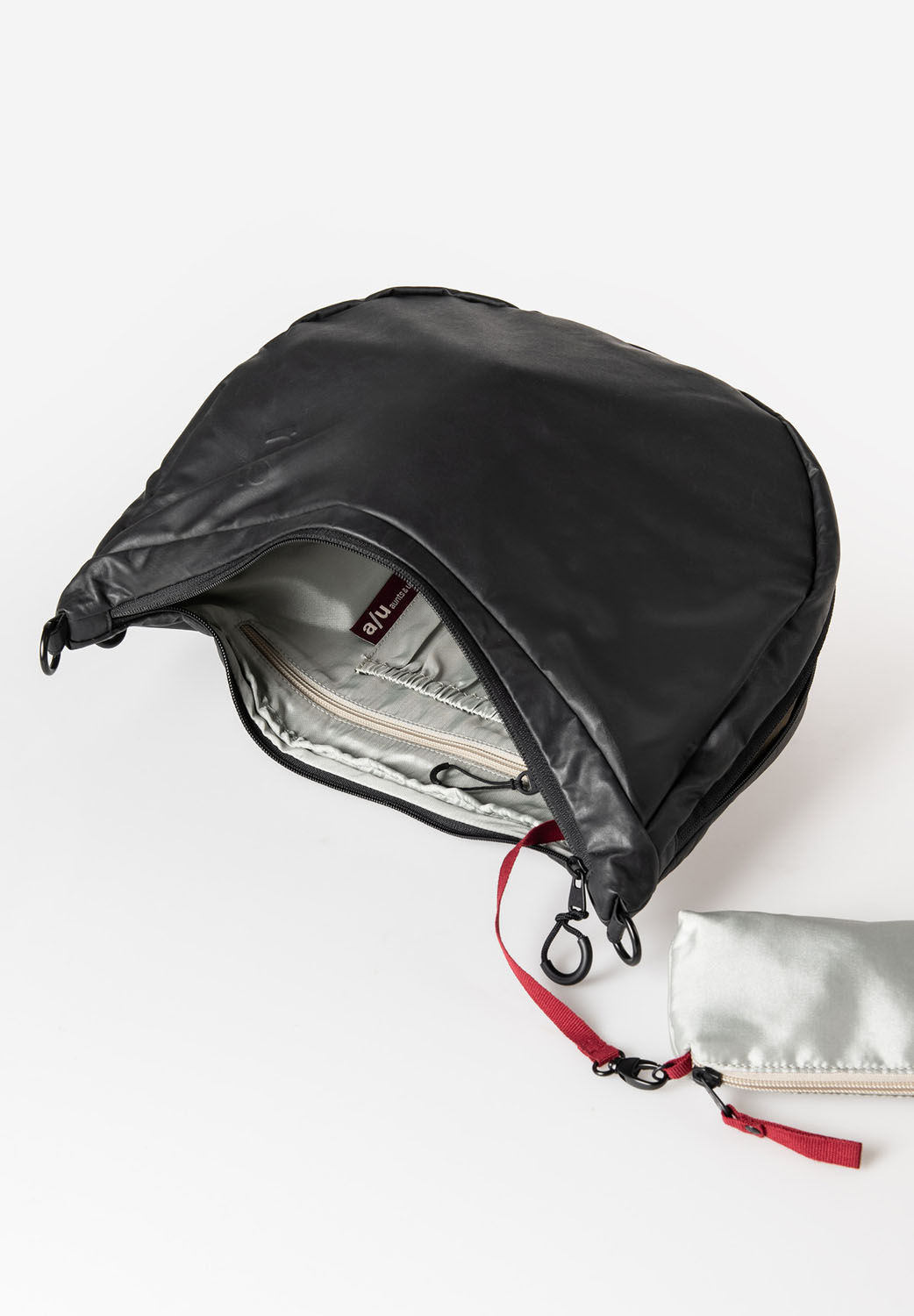 aunts & uncles Japan RE Koyoshi Umhängetasche Black