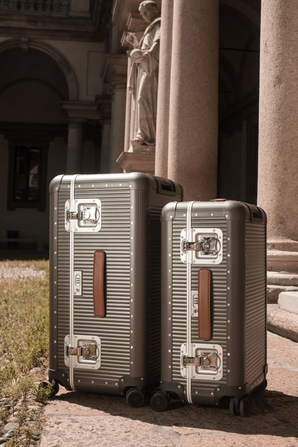 FPM Bank Spinner 68 Steel -Grey FPM Bank Spinner 68 Steel -Grey