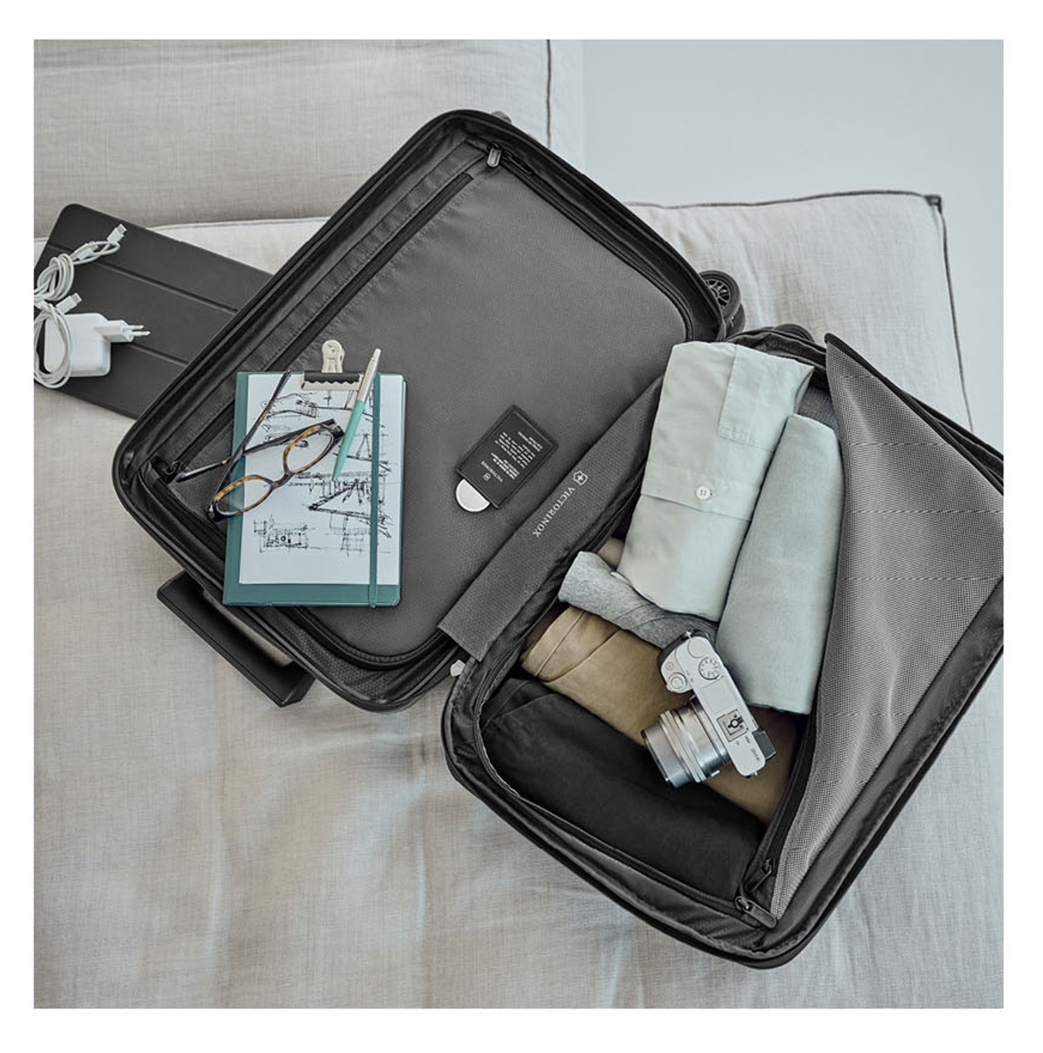 Victorinox Airox Advanced Frequent Flyer Carry-On, erweiterbar Storm