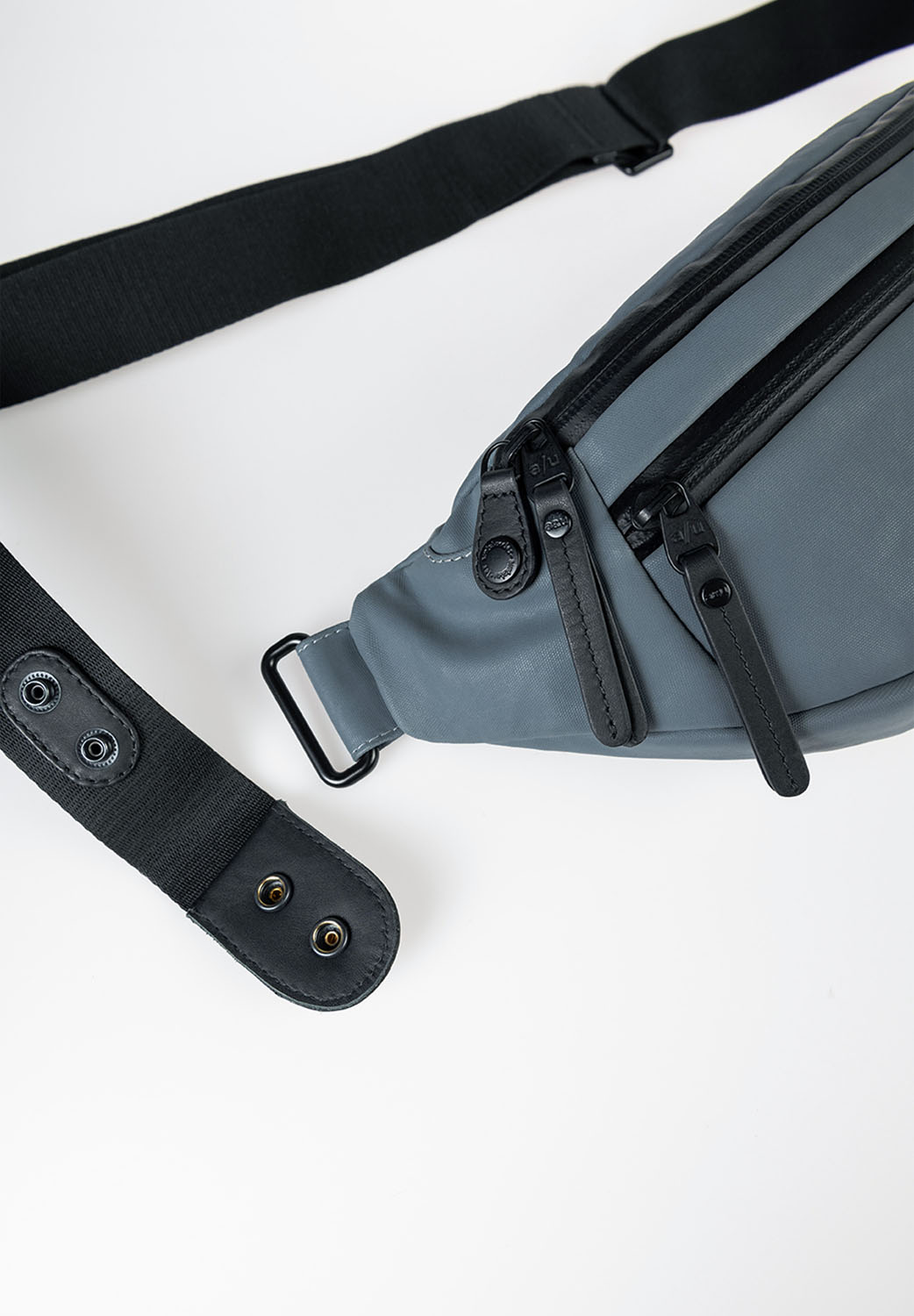 aunts & uncles Japan Ichikawa Gürteltasche stormy weather