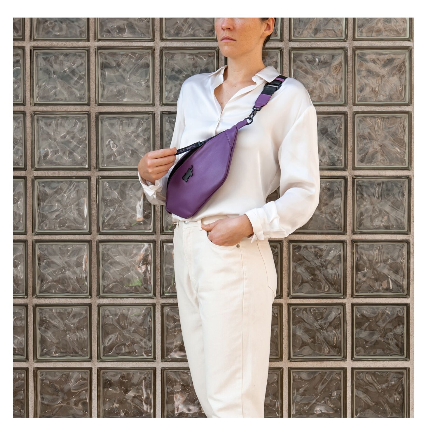 Braun Büffel Capri Cross Body Bag viola