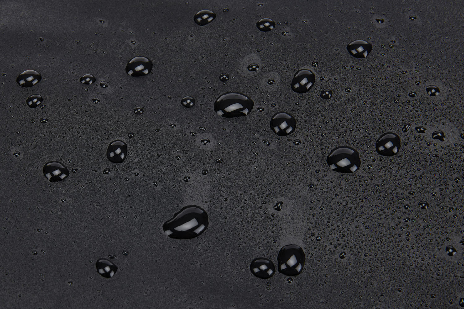 THULE Chasm Reisetasche/Rucksack 40Liter Black THULE Chasm Reisetasche/Rucksack 40Liter Black