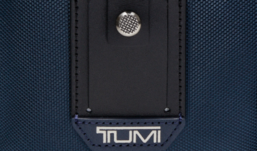 Tumi Alpha Bravo Academy Aktentasche + GRATIS HOTELGUTSCHEIN Navy Tumi Alpha Bravo Academy Aktentasche + GRATIS HOTELGUTSCHEIN Navy