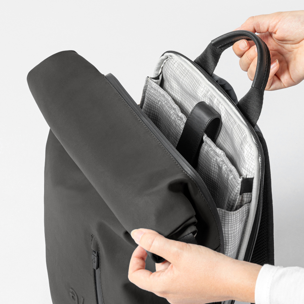 aunts & uncles Japan Fukui Rolltop Rucksack mit 15" Notebookfach volcanic ash