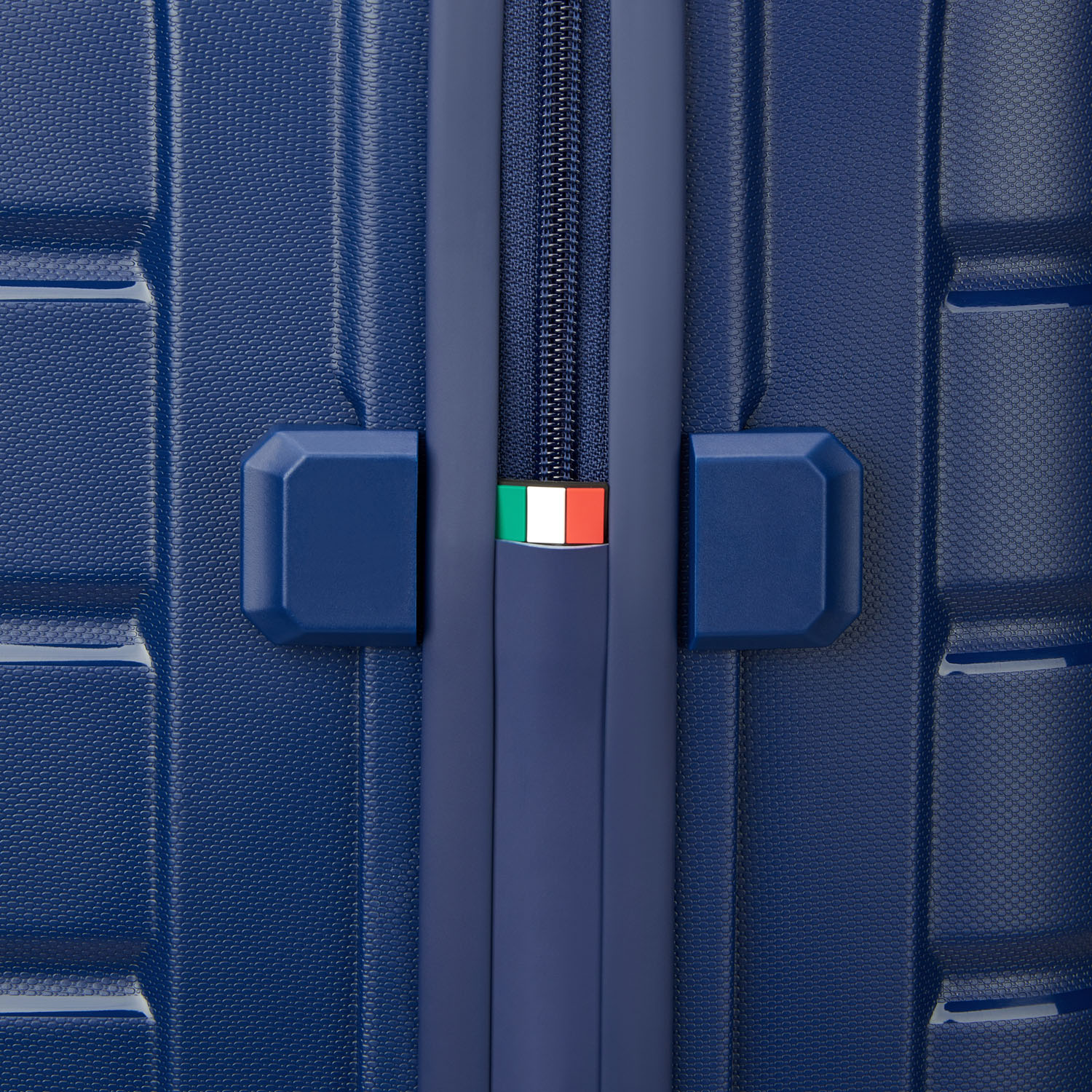 Roncato B-Flying Trunk Medium blue notte Roncato B-Flying Trunk Medium blue notte