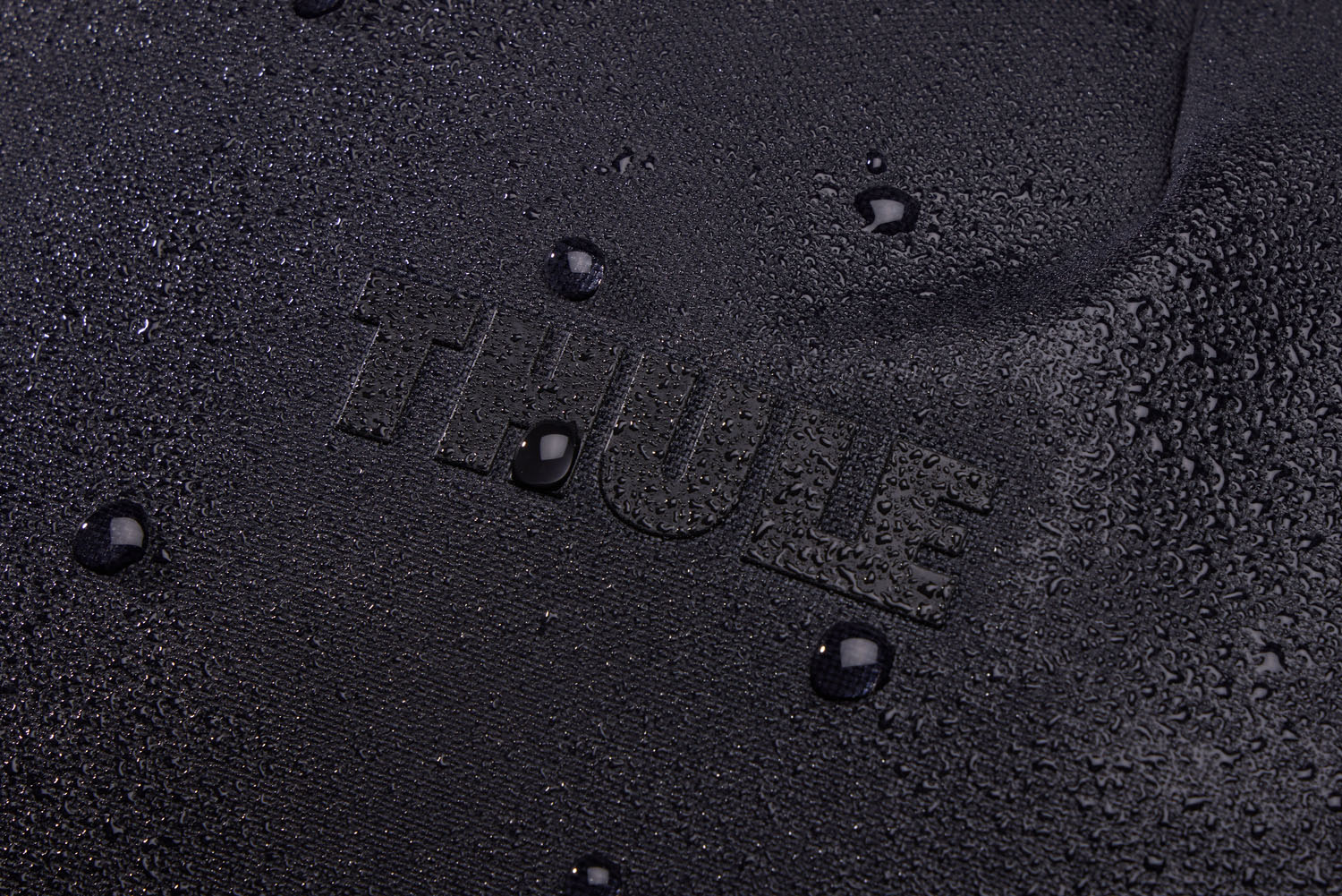 THULE Aion Wheeled Duffel 70cm Black THULE Aion Wheeled Duffel 70cm Black